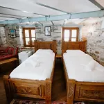 Old Well Bazaar Apartamento Gjirokastër