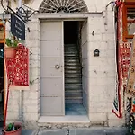 Old Well Bazaar *