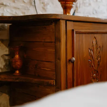 Old Well Bazaar Apartment Gjirokaster