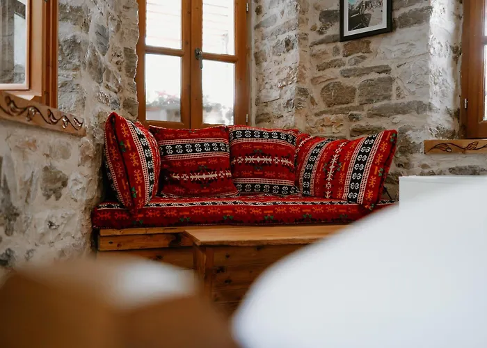 Old Well Bazaar Gjirokastër